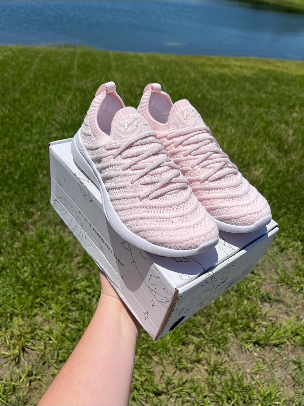 NWT APL Youth Techloom Wave in Pale Pink Slip-On Sneakers In Sizes Youth 2 & 4